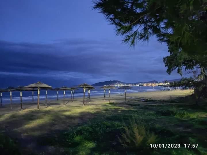 Άνετο Διαμέρισμα Artemida  Exterior photo